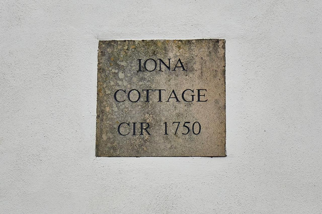 Host & Stay - Iona Cottage Beadnell Exteriör bild